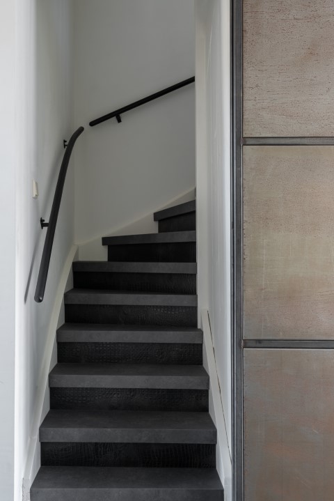 vicstairs-tarkett-rock-dark-grey-25111--1-klein_20230419092613448