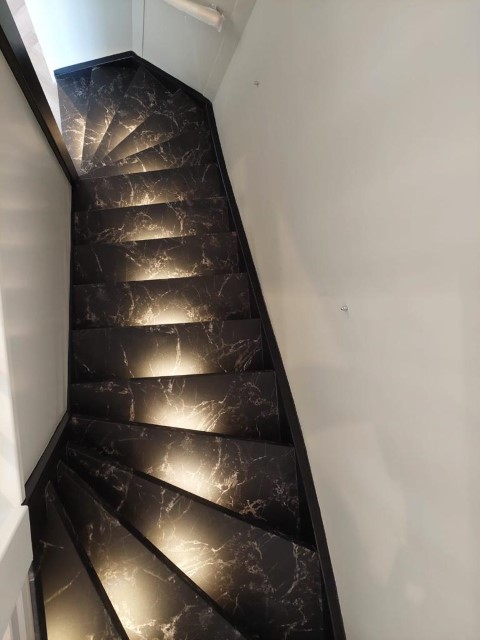 vicstairs-forbo-black-marble-vicstairs-63454--12-klein_20230420163812795