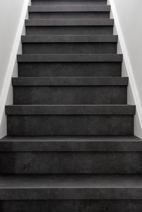 vicstairs-tarkett-rock-anthracite-25112--1-klein_20230419092525659